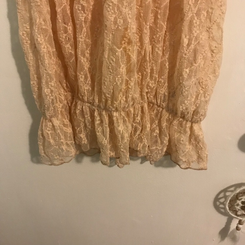 Forever 21 Blush Metallic Sleeveless Blouse - Picture 4 of 4